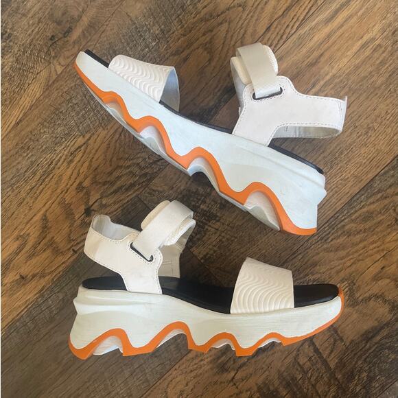 SOREL Kinetic Impact Y-Strap High Wedge Women's Sandals (6.5/EU37.5) - Picture 3 of 7